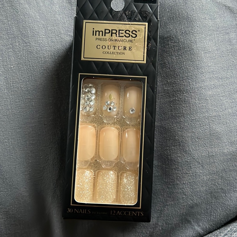 Impress couture nails in lush life new in box